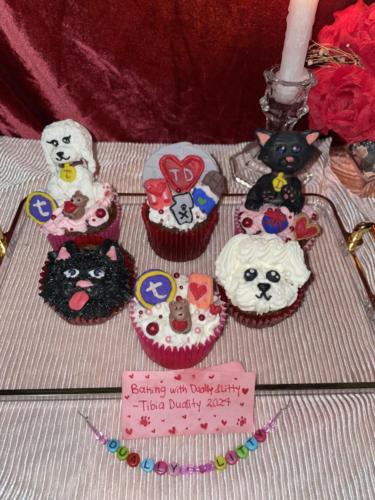 cupcakes by Lizzy Queen (Lobera)